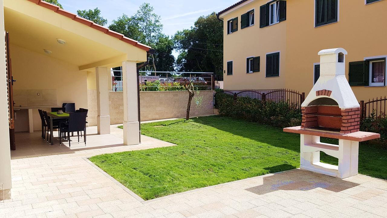 Villas Simag Banjole Exteriér fotografie