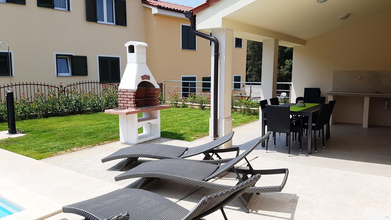 Villas Simag Banjole Exteriér fotografie
